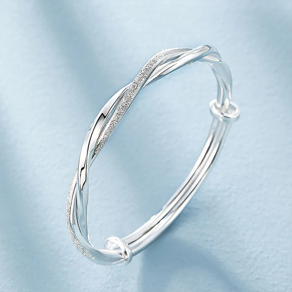 Pretty Wave Bracelet - Island Of Jewels