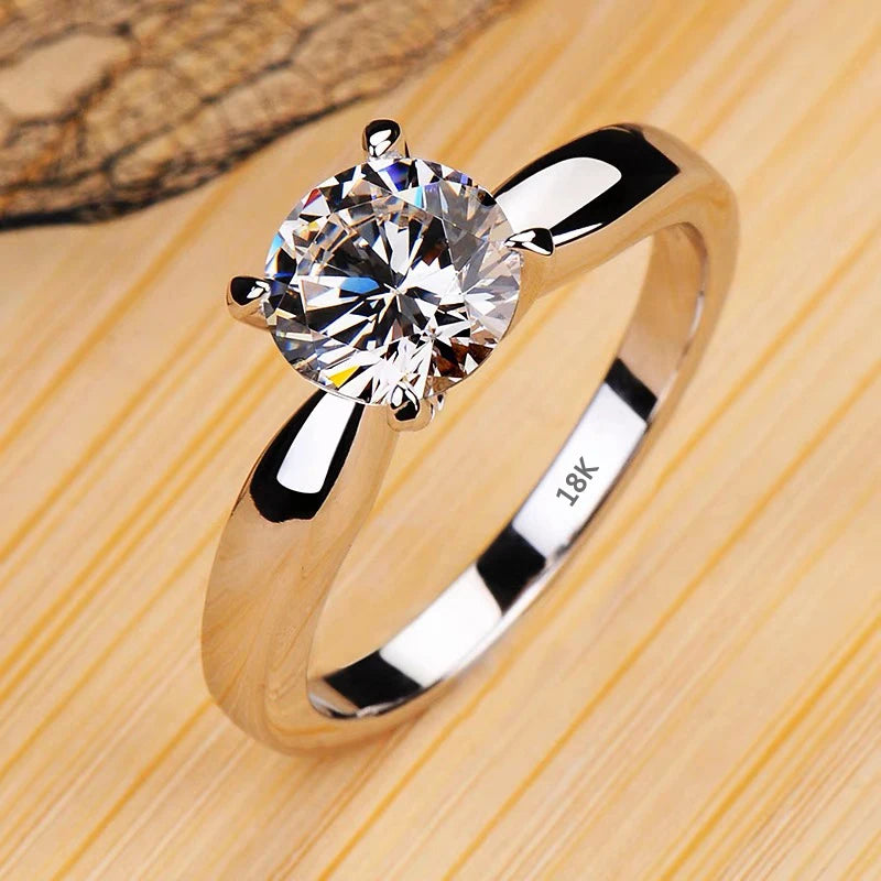 Ring with round Zirconia Crystal! - Island Of Jewels