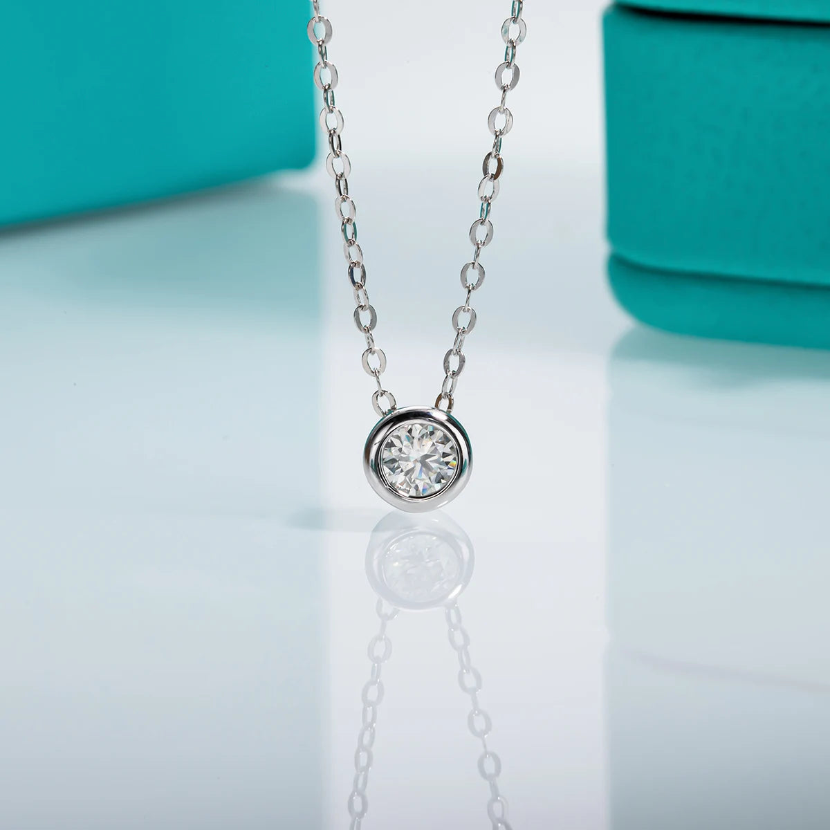 Round Moissanite Necklace - Island Of Jewels