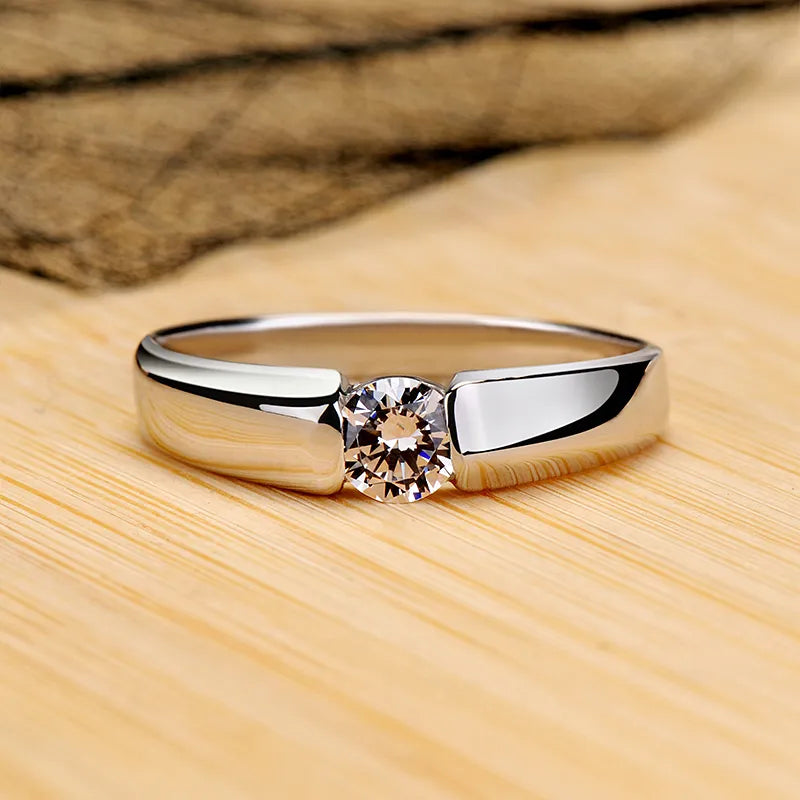 Ring with round Zirconia Crystal! - Island Of Jewels
