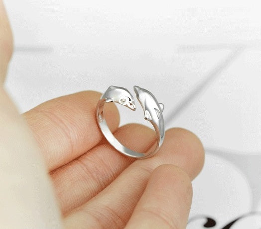 Dolphin Ring - Island Of Jewels