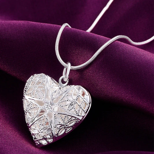 Love Heart Snake Chain Necklace - Island Of Jewels