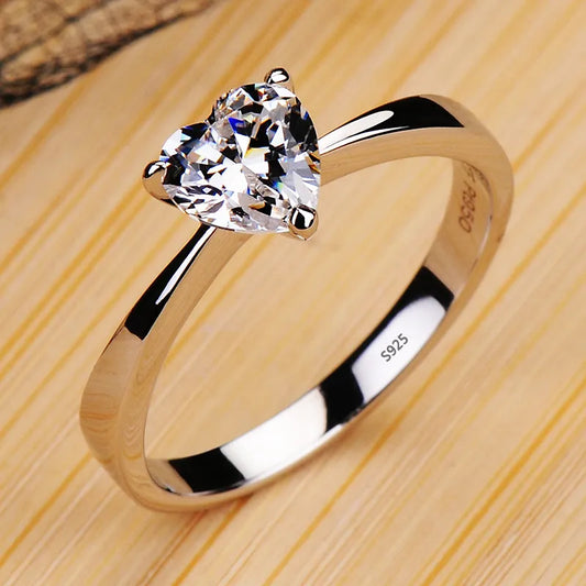 Ring with heart shaped Zirconia Crystal! - Island Of Jewels
