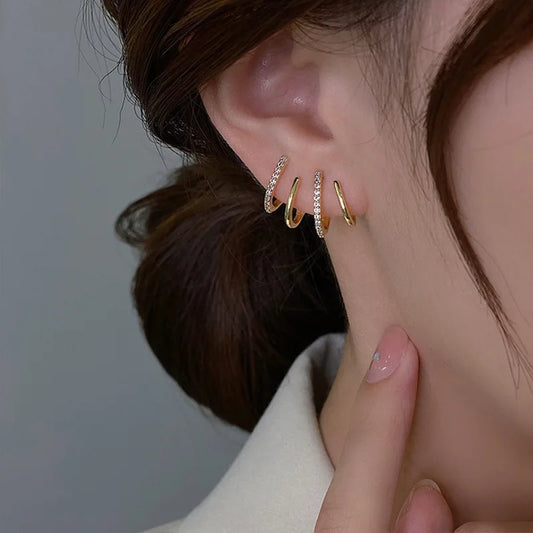 Claw Stud Earrings - Island Of Jewels